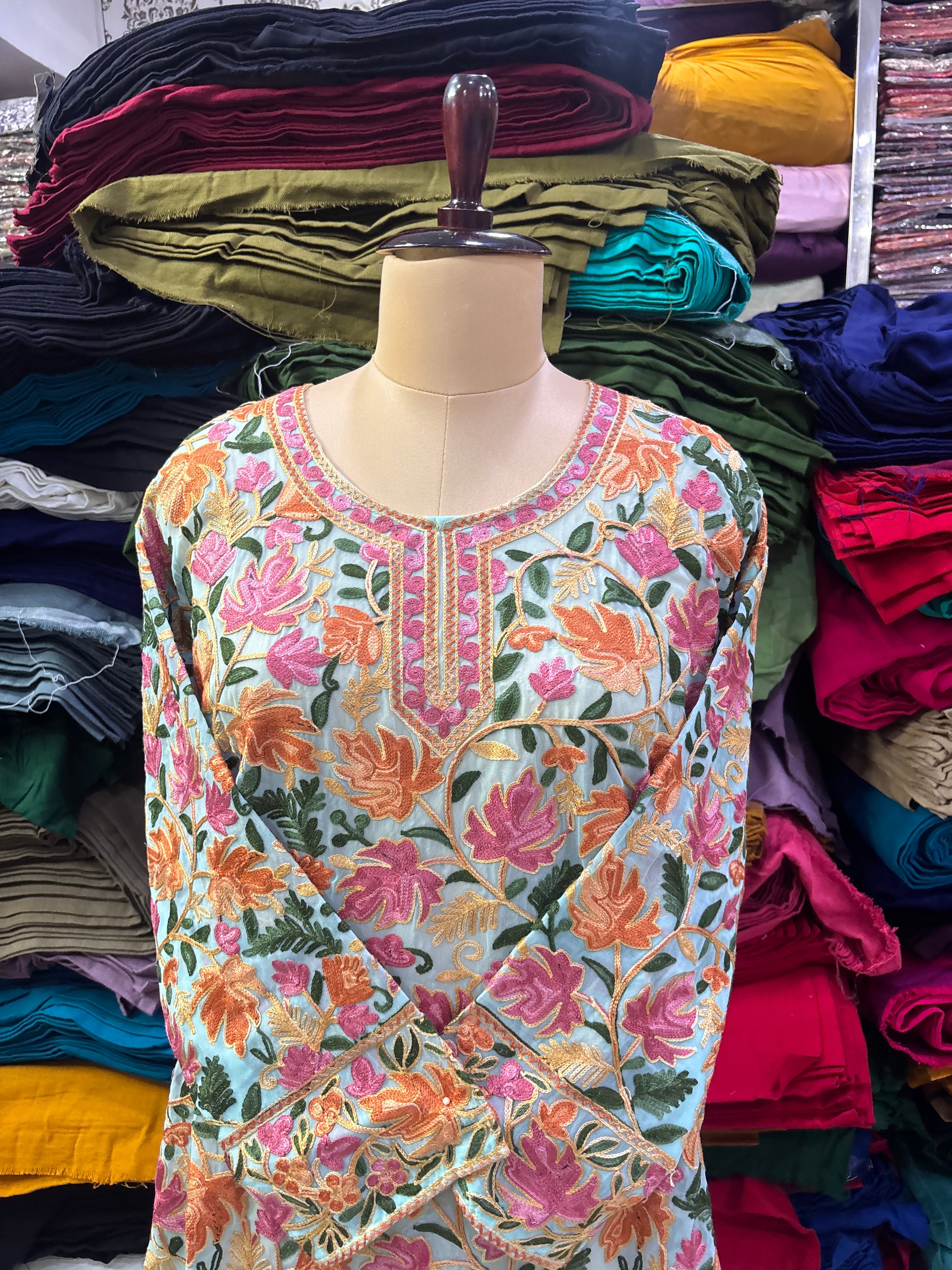 Off white georgette chinar top