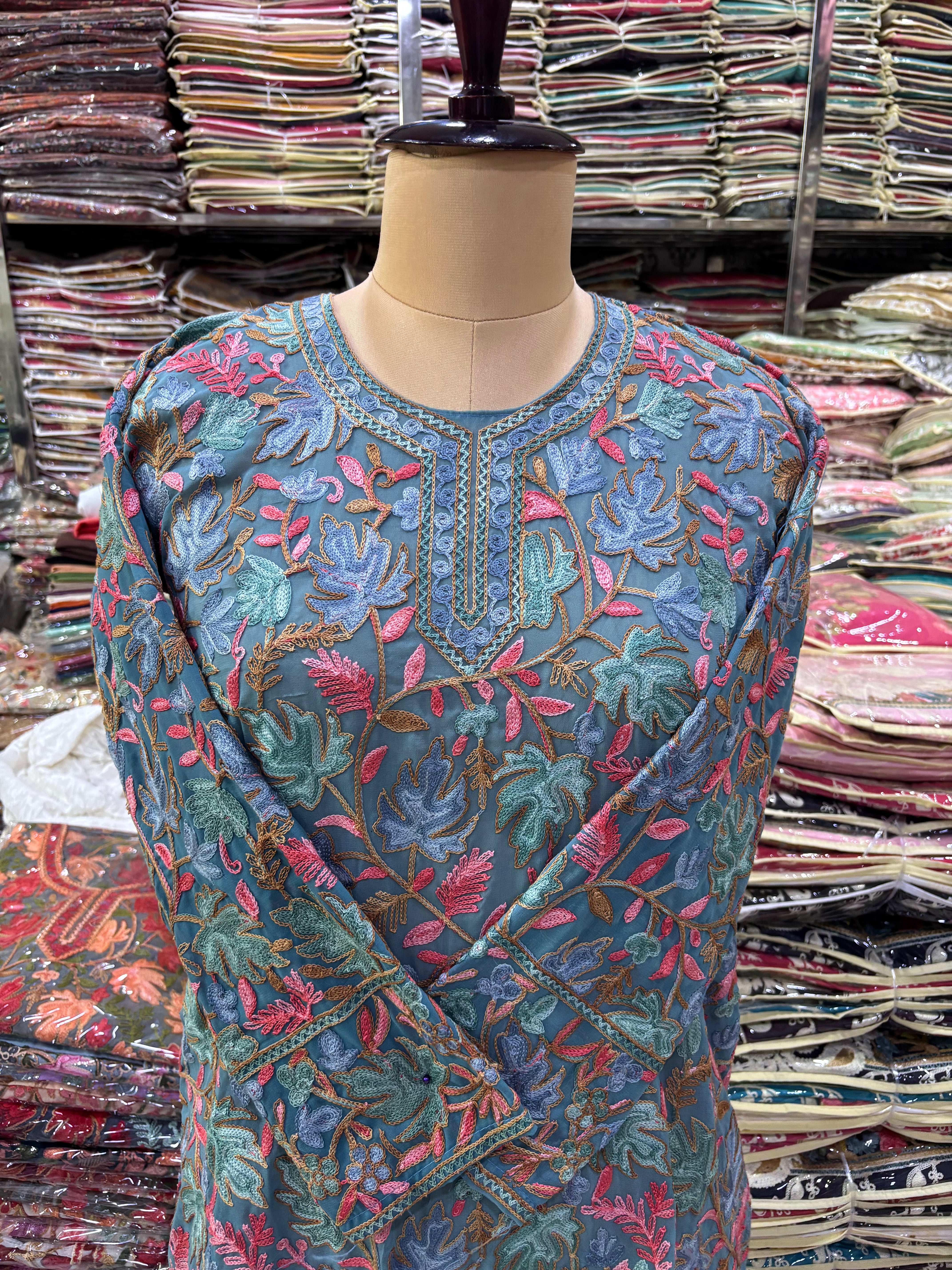 Chinar georgette embroidery kurti size fits upto 42