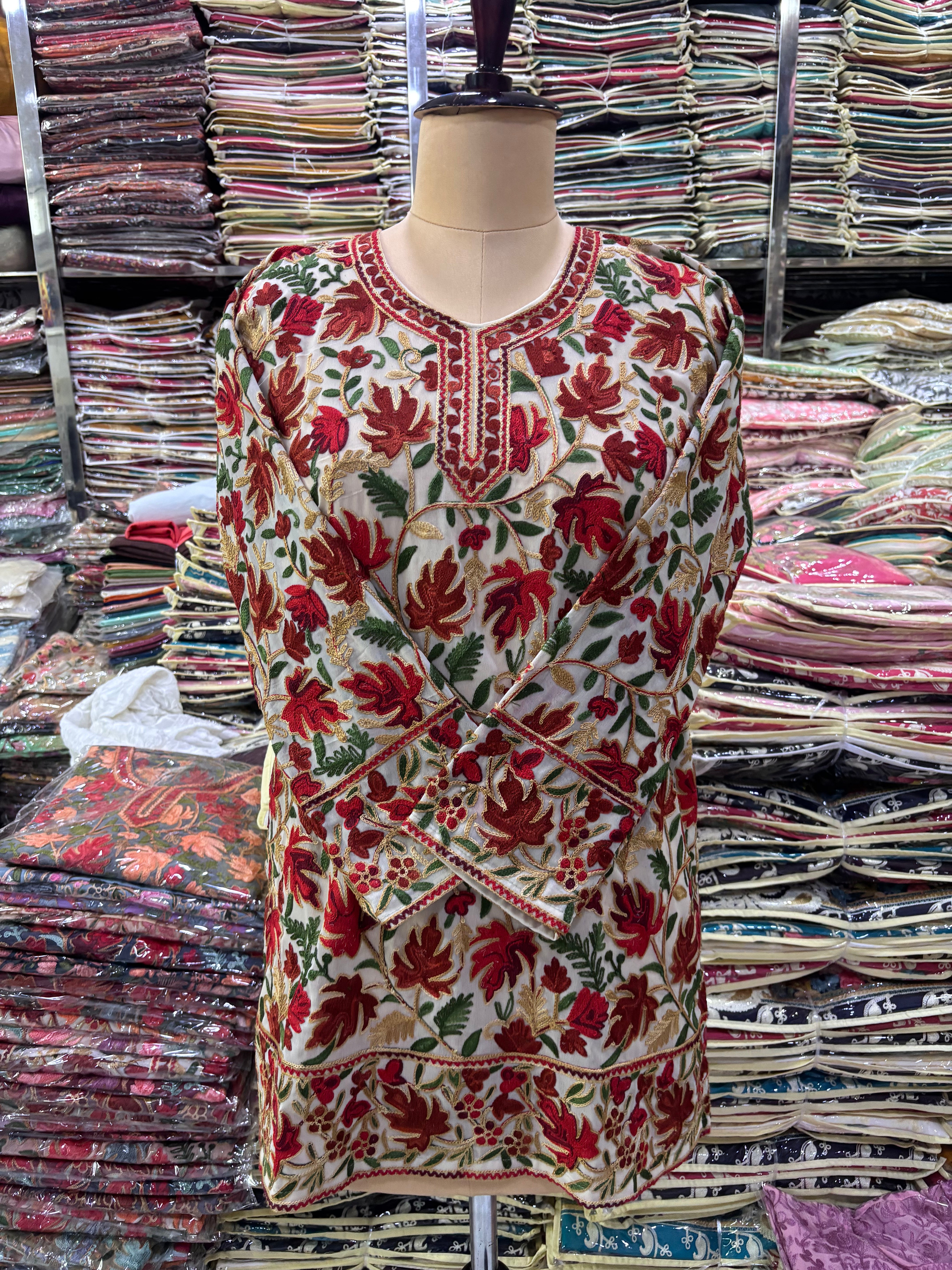 Chinar georgette embroidery kurti size fits upto 42