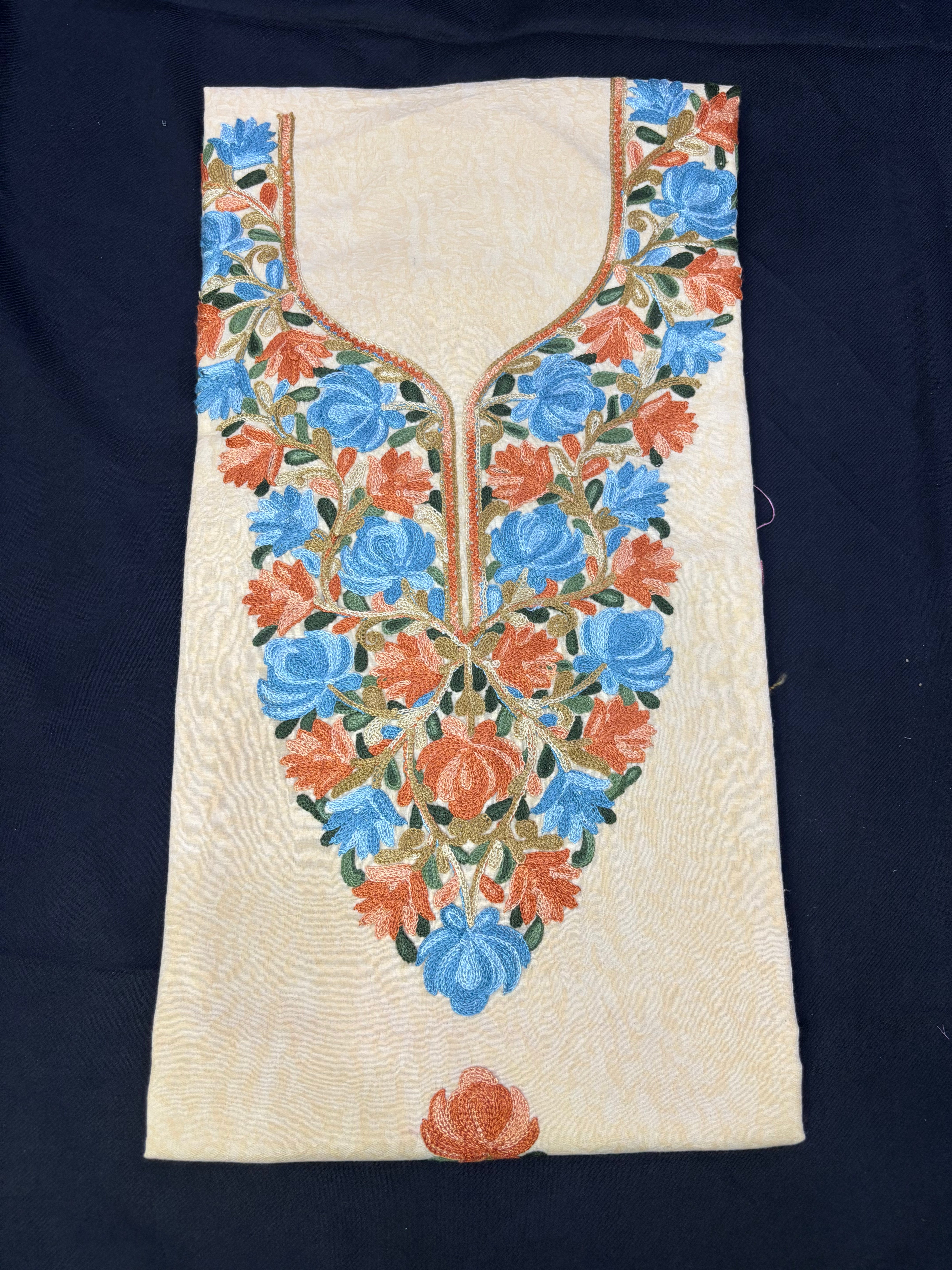 Textured cotton two pc set with floral embroidery