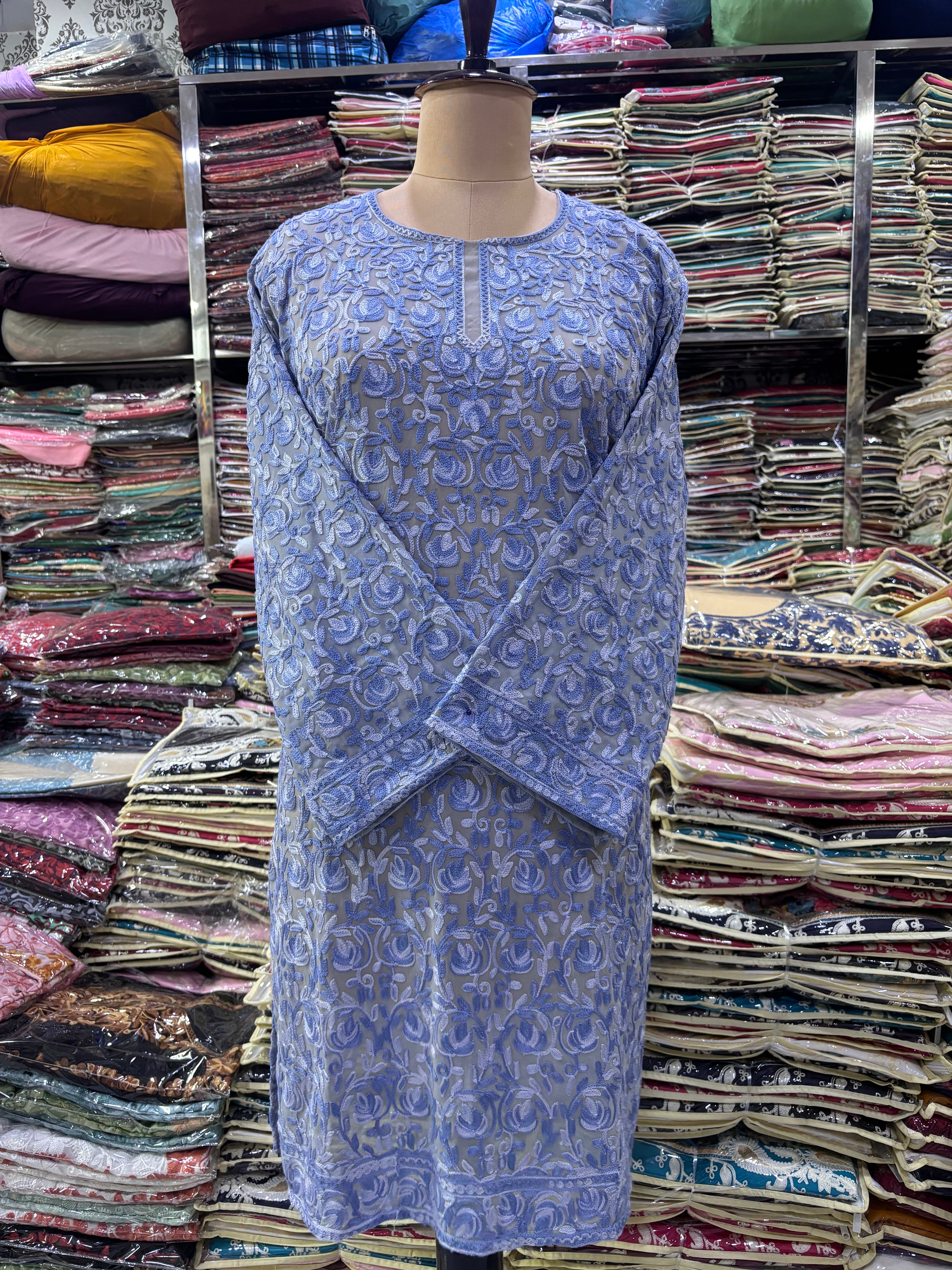 Georgette embroidery kurti size freesize upto52 inches