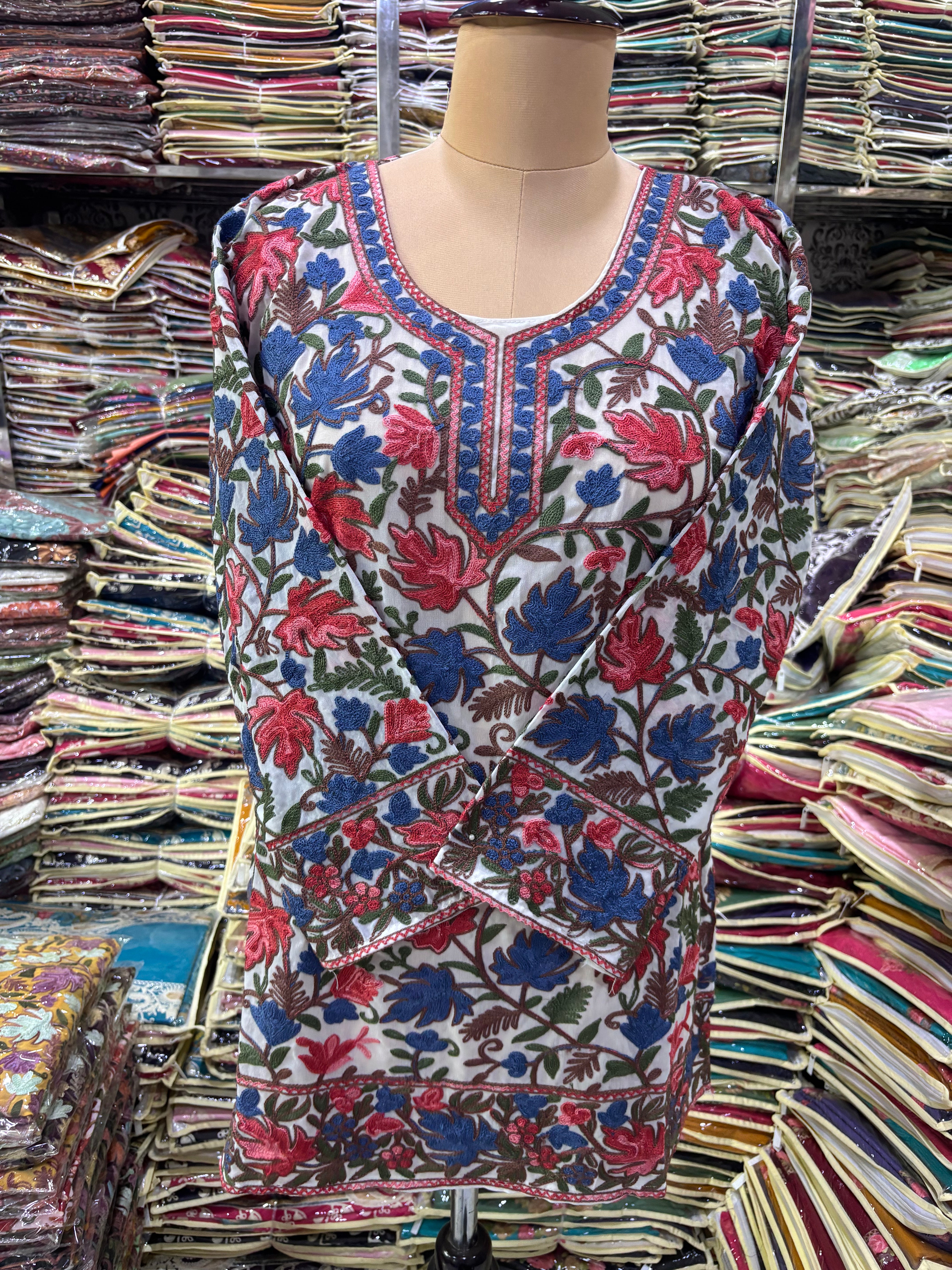 Chinar georgette embroidery kurti fits upto 44