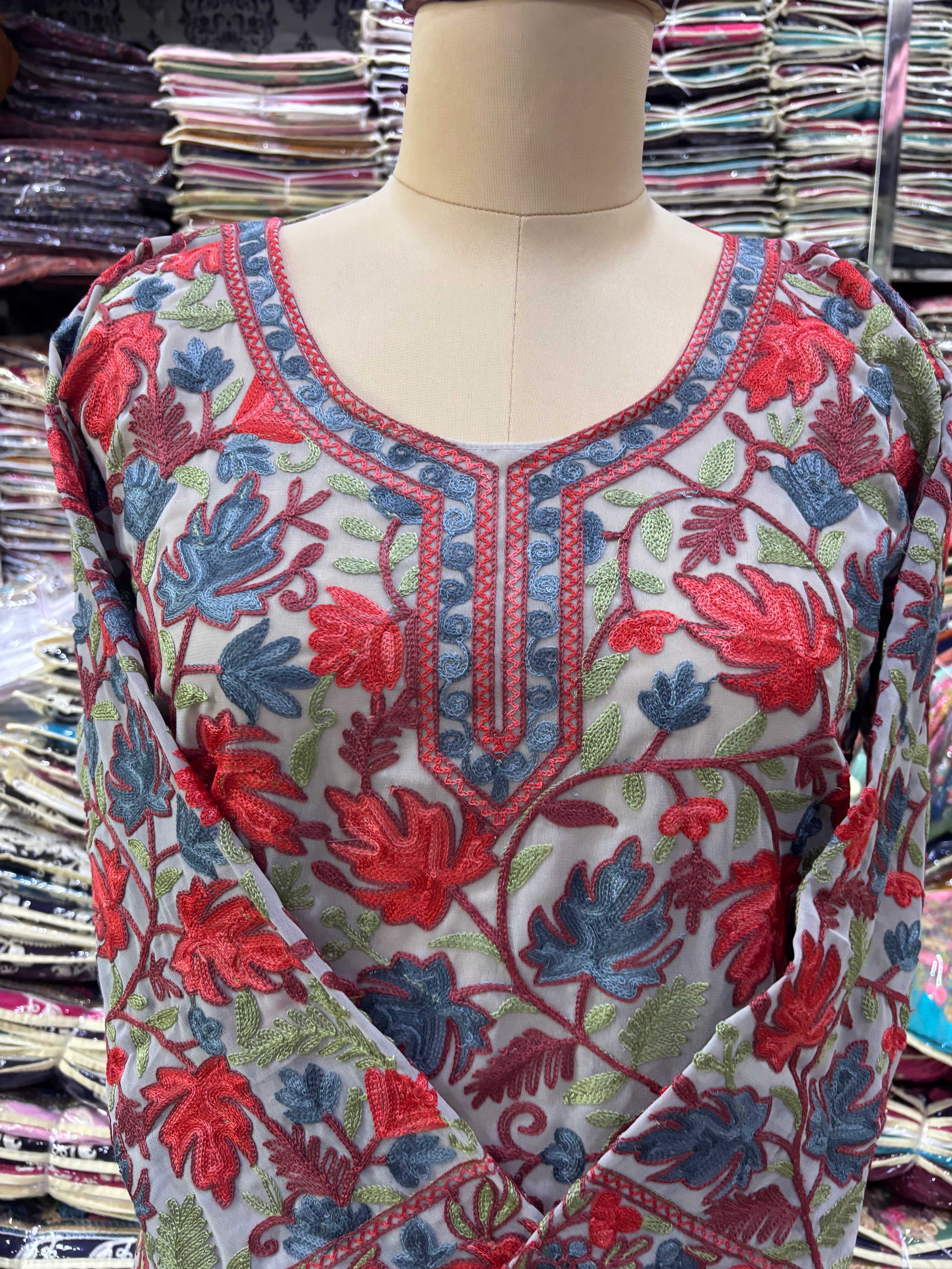Chinar georgette embroidery kurti fits upto 44
