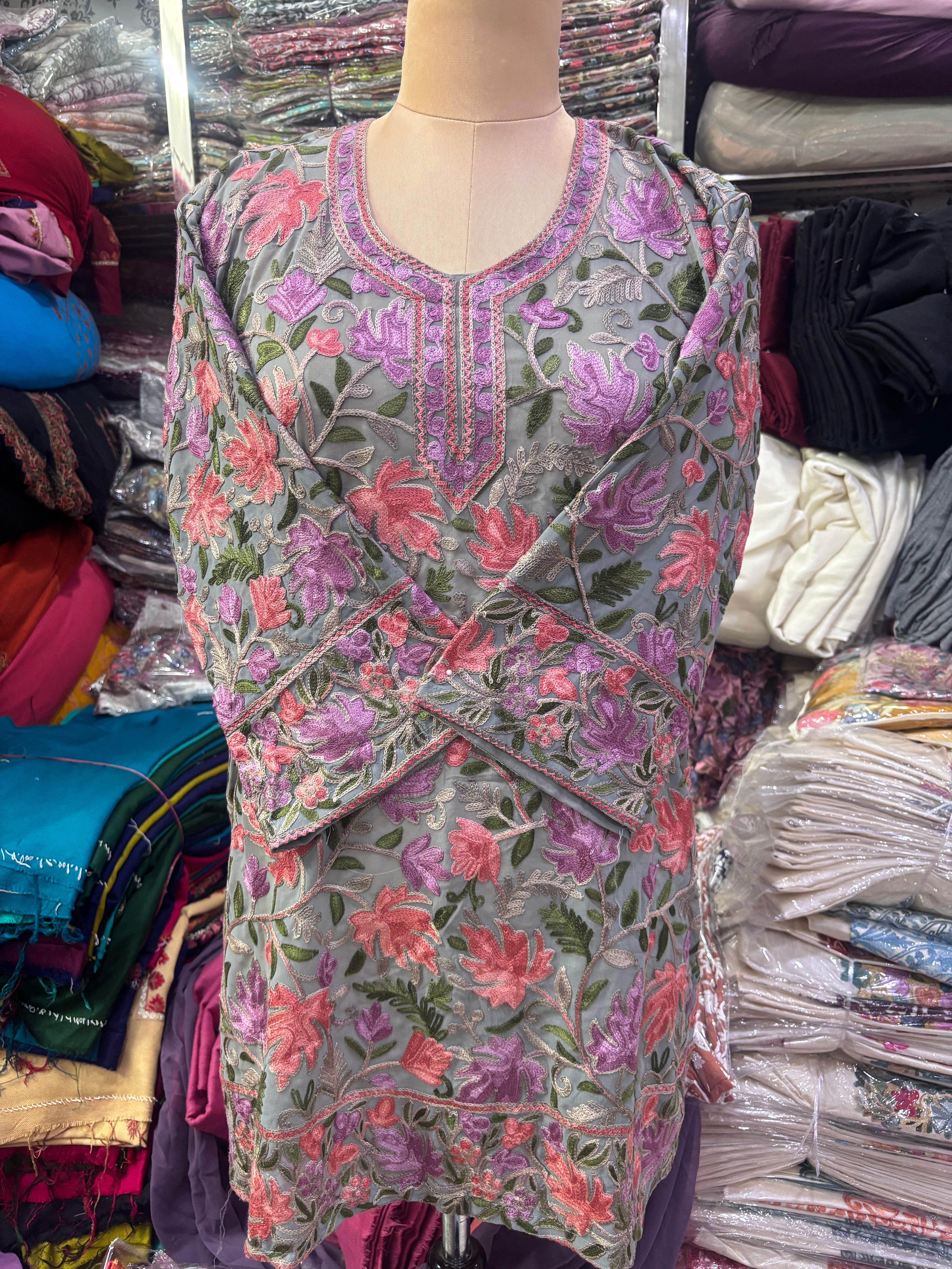 Georgette chinar top