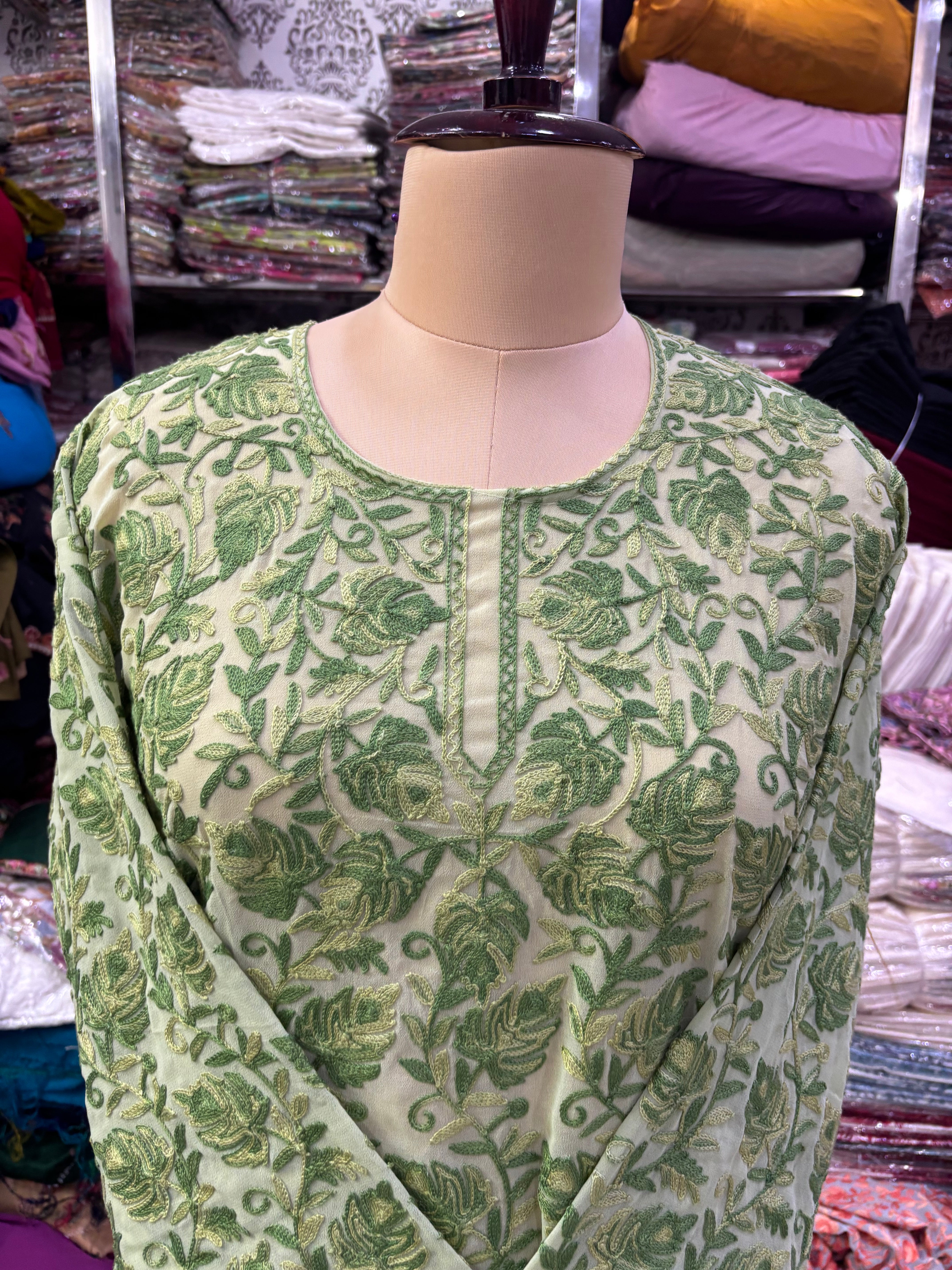 Georgette embroidery kurti size freesize upto46  inches