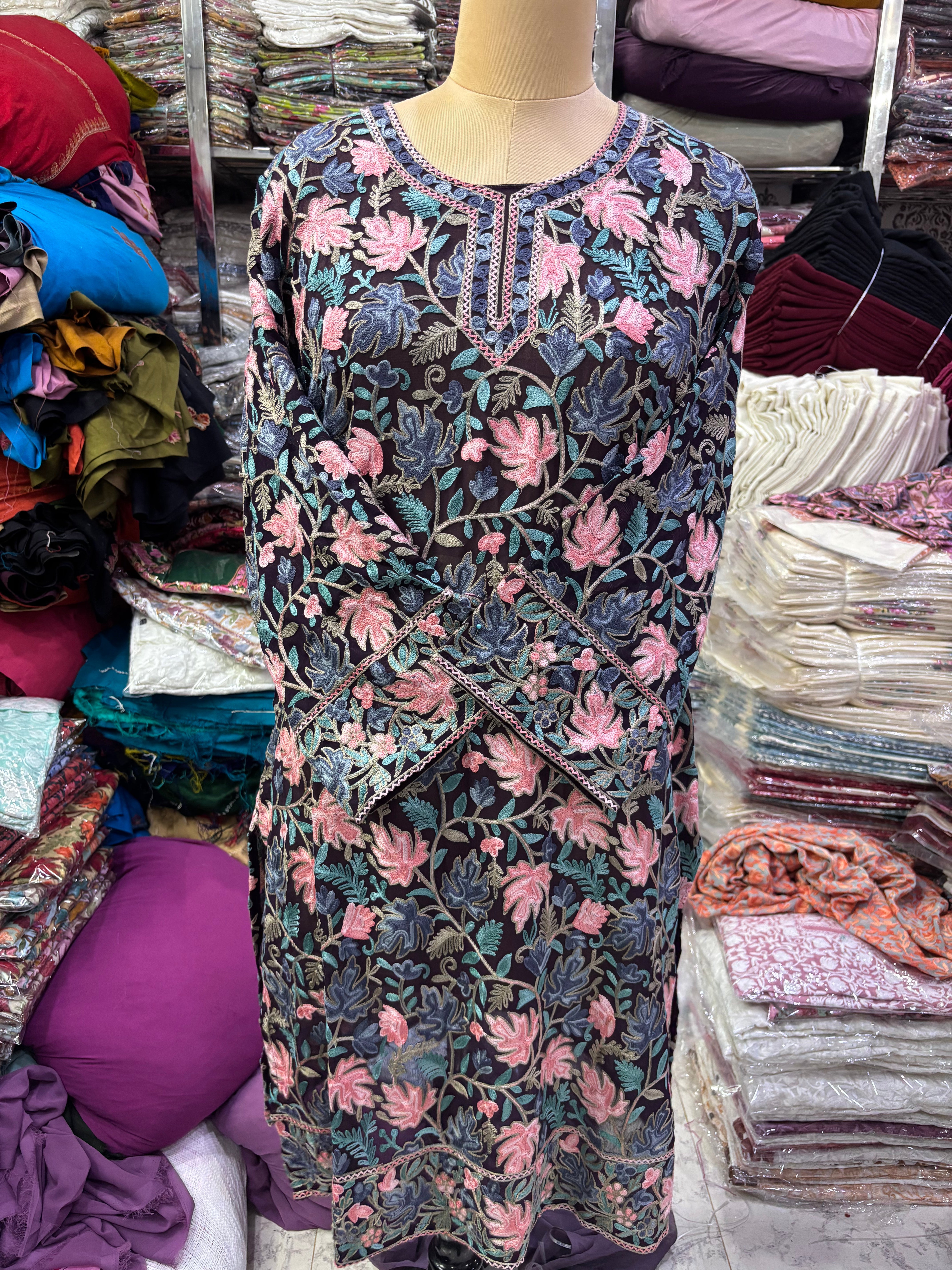 Chinar Georgette embroidery kurti size freesize upto 46 inches