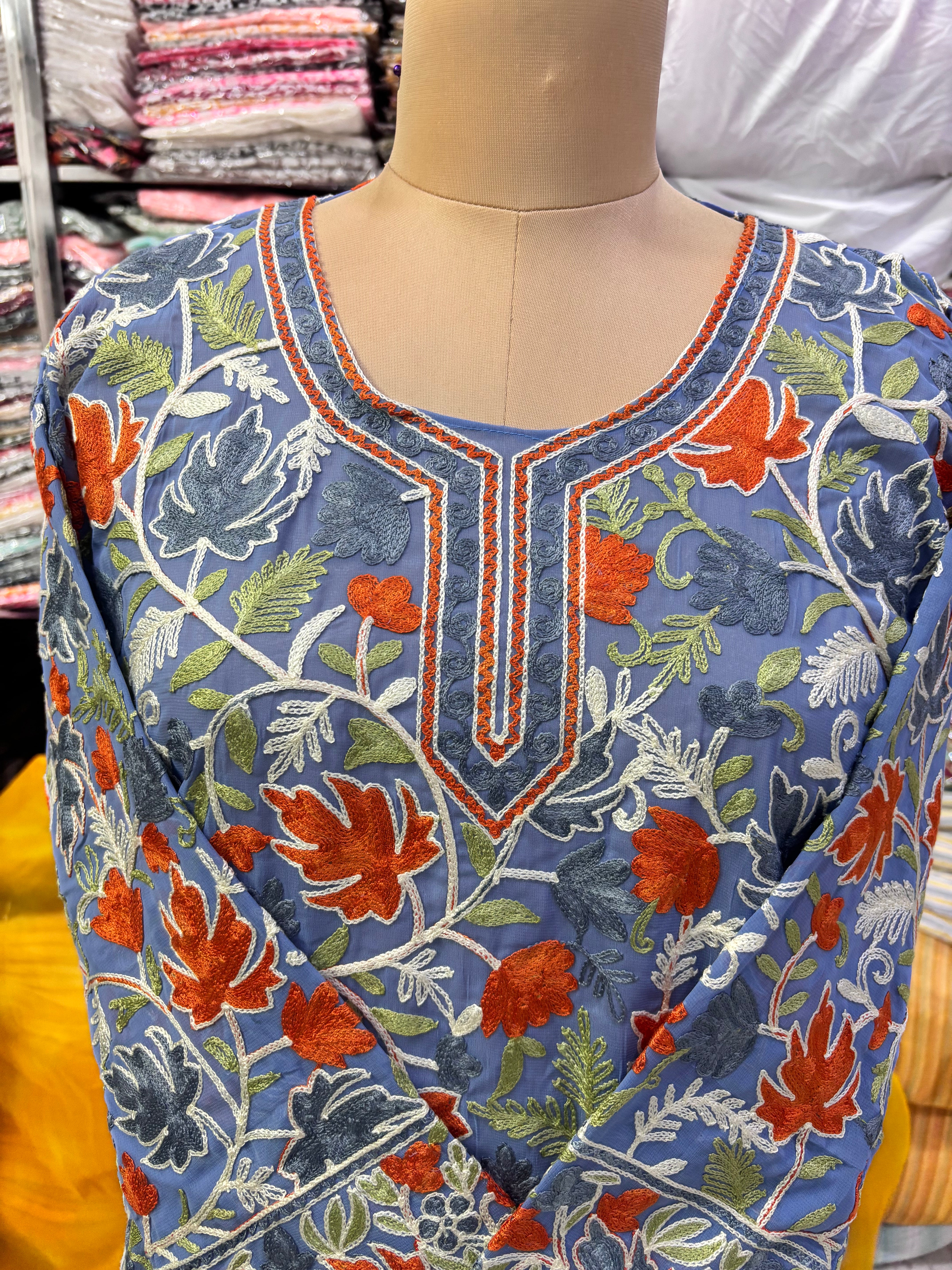 Chinar georgette embroidery kurti fits upto 44